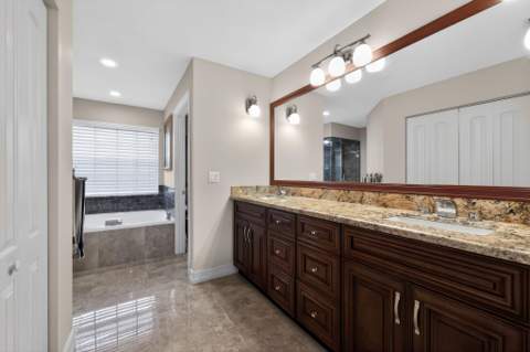 12301 Cabot Court, Boca Raton FL - photo 16 of 30
