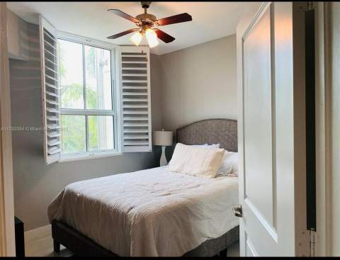 450 N Federal Highway #102, Boynton Beach FL - photo 10 of 18