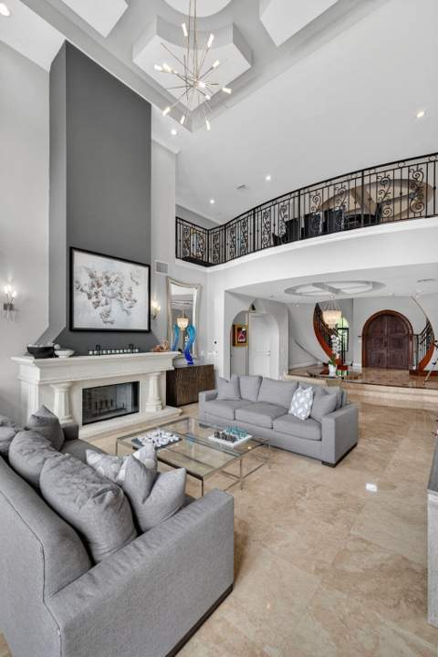 2406 Barcelona Drive, Fort Lauderdale FL - photo 15 of 107