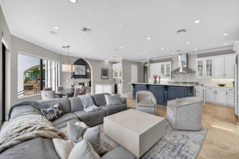 2406 Barcelona Drive, Fort Lauderdale FL - photo 8 of 107