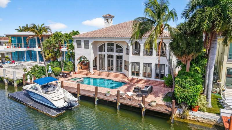 5 bedroom Single Family Residence at 2406 Barcelona Drive, Sea Island, Fort Lauderdale — photo 2
