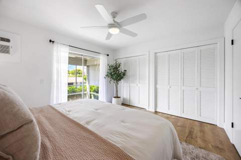 480 Horizons #207, Boynton Beach FL - photo 16 of 36