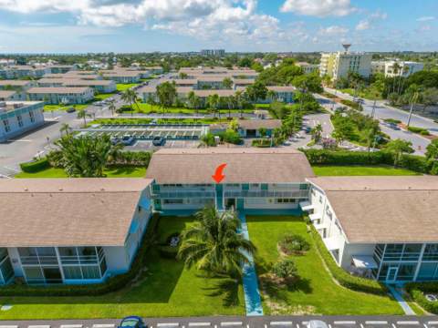 480 Horizons #207, Boynton Beach FL - photo 23 of 36