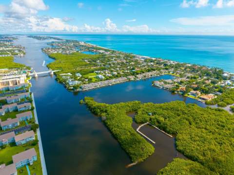 480 Horizons #207, Boynton Beach FL - photo 24 of 36
