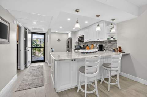 6 Royal Palm Way #409, Boca Raton FL - photo 8 of 53