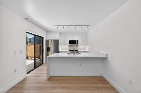 1617 16th Way, West Palm Beach FL - photo 8 of 36