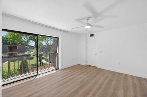 1617 16th Way, West Palm Beach FL - photo 18 of 36