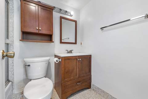 1012 Newport G, Deerfield Beach FL - photo 9 of 14