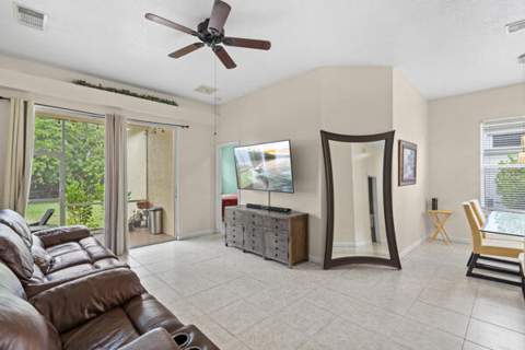 808 SW Munjack Circle, Port St. Lucie FL - photo 13 of 46