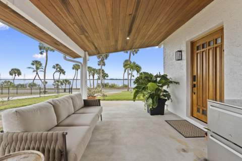 8309 S Indian River Drive, Fort Pierce FL - photo 16 of 47