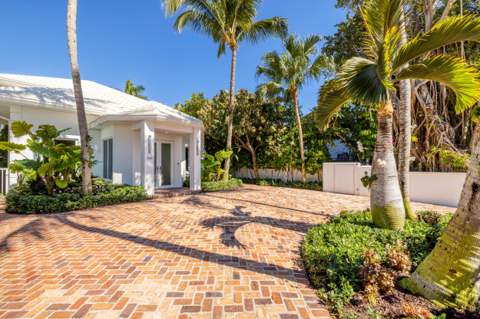 121 Seville Road, West Palm Beach FL - photo 7 of 67