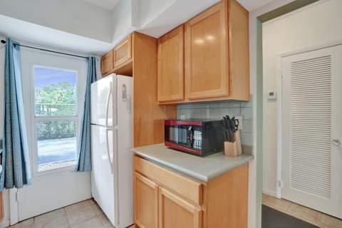 900 SW 12th Street #100, Fort Lauderdale FL - photo 6 of 39