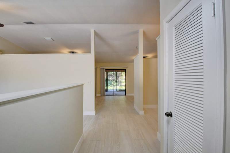 4 bedroom Single Family Residence at 7011 San Sebastian Circle, Del Mar Village, Boca Raton — photo 3