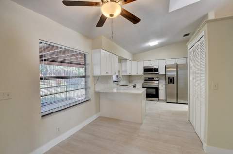 7011 San Sebastian Circle, Boca Raton FL - photo 17 of 38