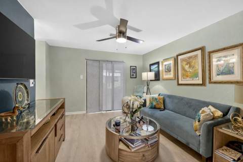 837 NW 47th Street, Deerfield Beach FL - photo 8 of 21