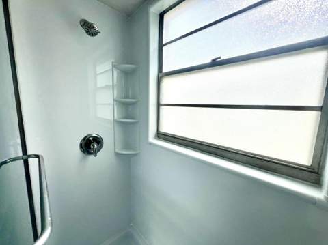 328 Farnham P, Deerfield Beach FL - photo 17 of 40