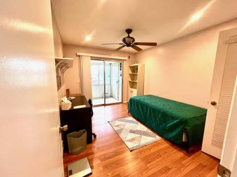 328 Farnham P, Deerfield Beach FL - photo 18 of 40