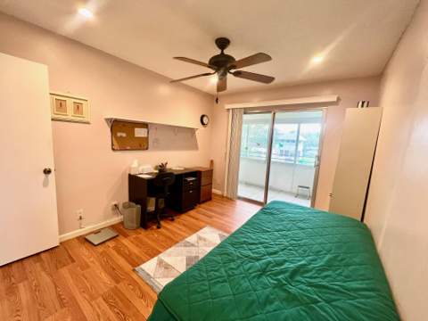 328 Farnham P, Deerfield Beach FL - photo 20 of 40