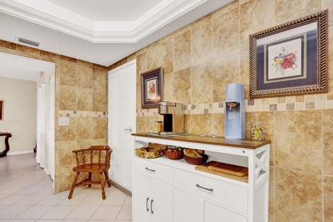 3450 S Ocean Boulevard #327, Palm Beach FL - photo 11 of 35