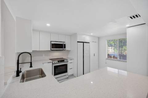 14375 Strathmore Lane #303, Delray Beach FL - photo 6 of 105