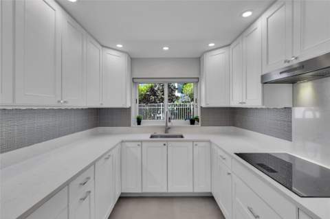 1922 S Ocean Lane #10, Fort Lauderdale FL - photo 14 of 49