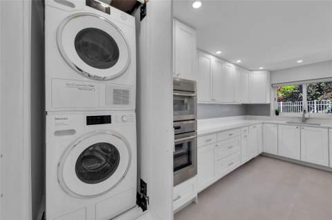 1922 S Ocean Lane #10, Fort Lauderdale FL - photo 18 of 49