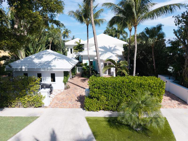 6 bedroom Single Family Residence at 121 Seville Road, Seville, West Palm Beach — photo 2