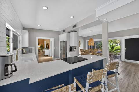 2112 Manatee Drive, Fort Lauderdale FL - photo 15 of 63