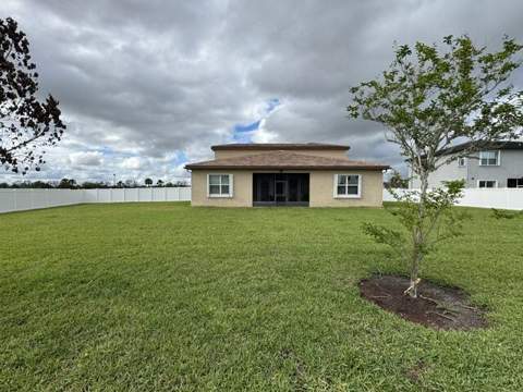 7401 NW Farnsworth Circle, Port St. Lucie FL - photo 22 of 30