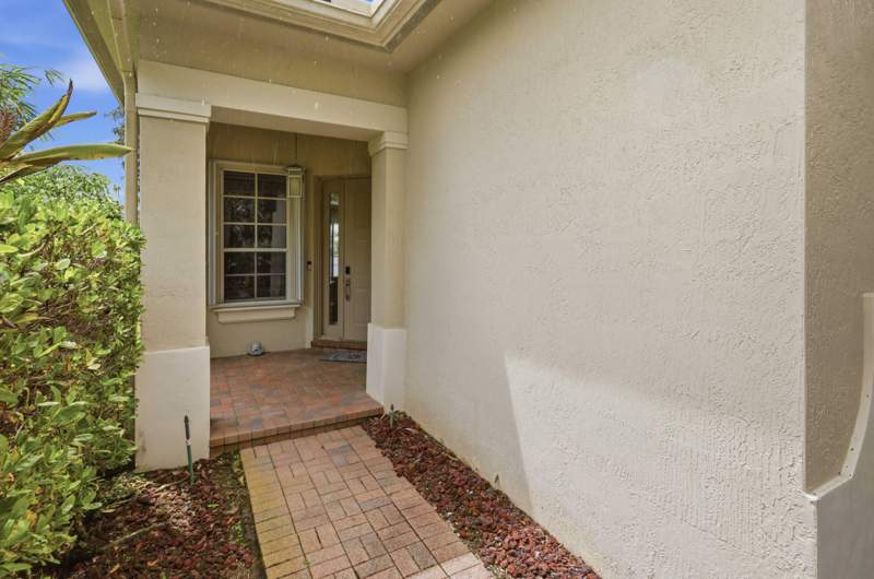 4 bedroom Single Family Residence at 12290 NW 77th Manor, Heron Bay Central, Parkland — photo 3
