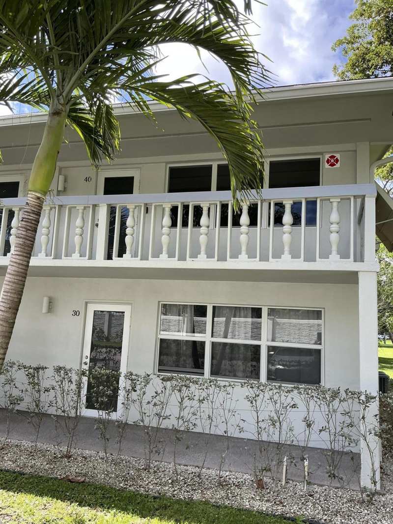 1 bedroom Condominium at 40 Ventnor Drive, Ventnor B Condo, Deerfield Beach — photo 1