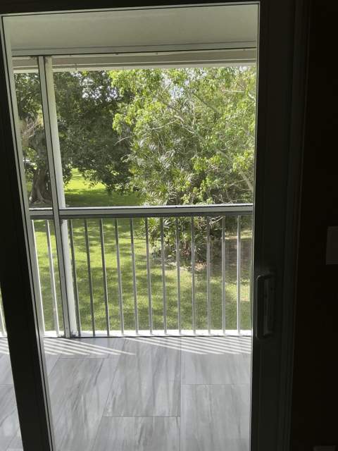 40 Ventnor Drive, Deerfield Beach FL - photo 16 of 35