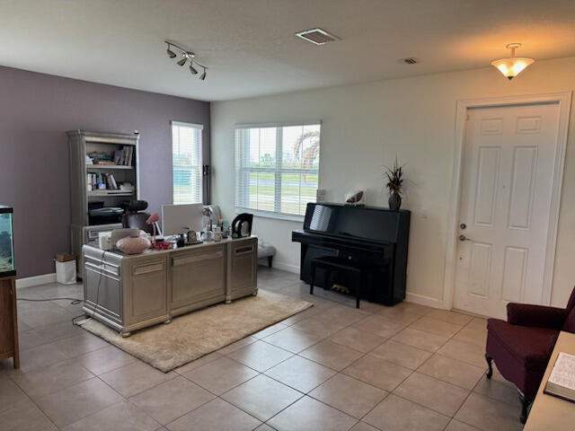 4 bedroom Single Family Residence at 7401 NW Farnsworth Circle, Copper Creek Plat No 2, Port St. Lucie — photo 5