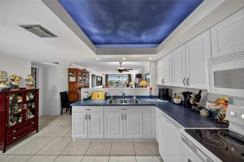 2900 N Course Drive #607, Pompano Beach FL - photo 12 of 48
