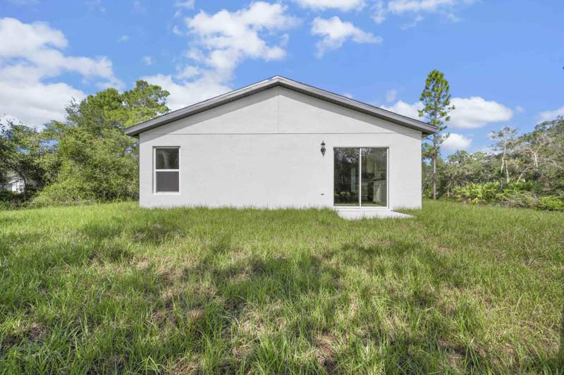 2 bedroom Single Family Residence at 5717 Palm Drive, Indian River Estates, Fort Pierce — photo 2