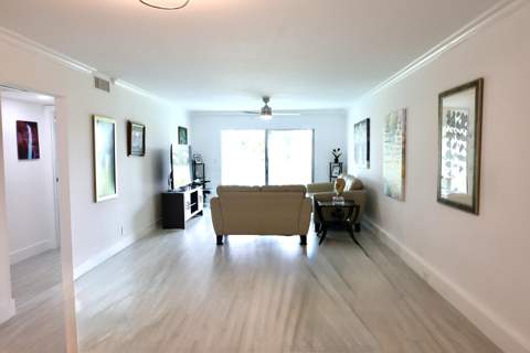 3004 Portofino Isle #B2, Coconut Creek FL - photo 7 of 23