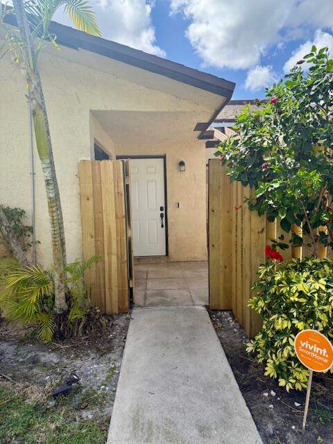 2 bedroom Townhouse at 1803 Waterview Circle, Waterview Estates, Palm Springs — photo 2