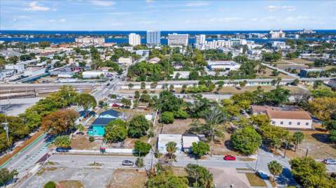 1504 N Sapodilla Avenue, West Palm Beach FL - photo 11 of 25