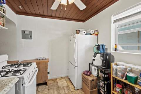 1504 N Sapodilla Avenue, West Palm Beach FL - photo 18 of 25
