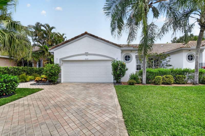 3 bedroom Villa at 4634 Carlton Golf Drive, Wycliffe Golf & Country Club, Lake Worth — photo 4