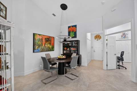 4634 Carlton Golf Drive, Lake Worth FL - photo 24 of 92