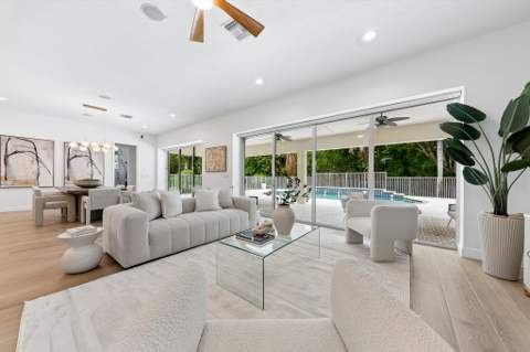 8717 Estate Drive, West Palm Beach FL - photo 19 of 76
