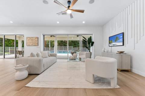 8717 Estate Drive, West Palm Beach FL - photo 16 of 76