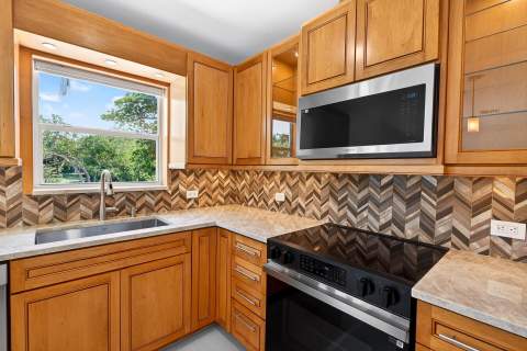648 NW 30th Court, Wilton Manors FL - photo 12 of 56
