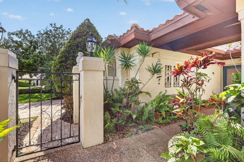 3 bedroom Single Family Residence at 5422 SE Meredith Terrace, Mariner Sands Country Club, Stuart — photo 4