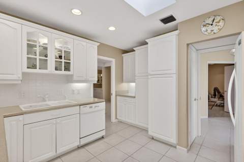 5422 SE Meredith Terrace, Stuart FL - photo 15 of 56