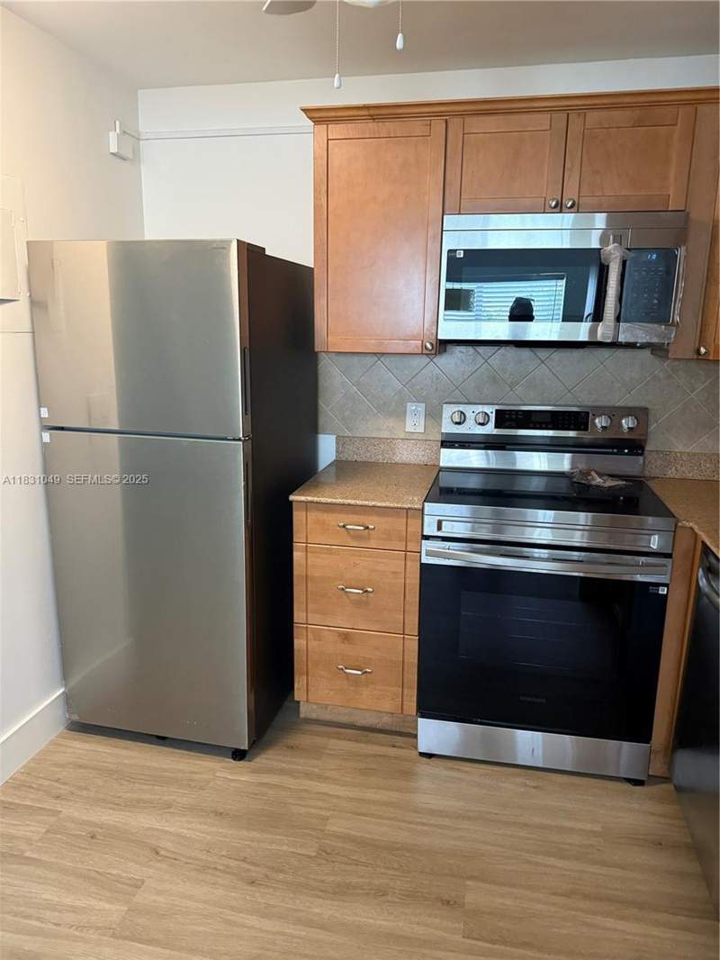 1 bedroom Condominium at 67 Monaco B, Kings Point Monaco Condos, Delray Beach — photo 4
