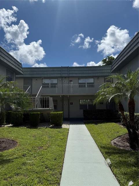 67 Monaco B, Delray Beach FL - photo 11 of 15