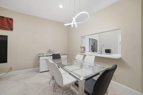 7625 Forest Green Lane, Boynton Beach FL - photo 18 of 38