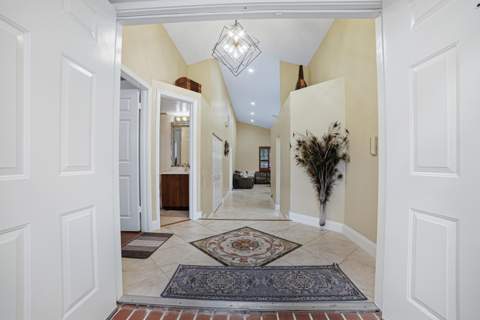 7625 Forest Green Lane, Boynton Beach FL - photo 13 of 38
